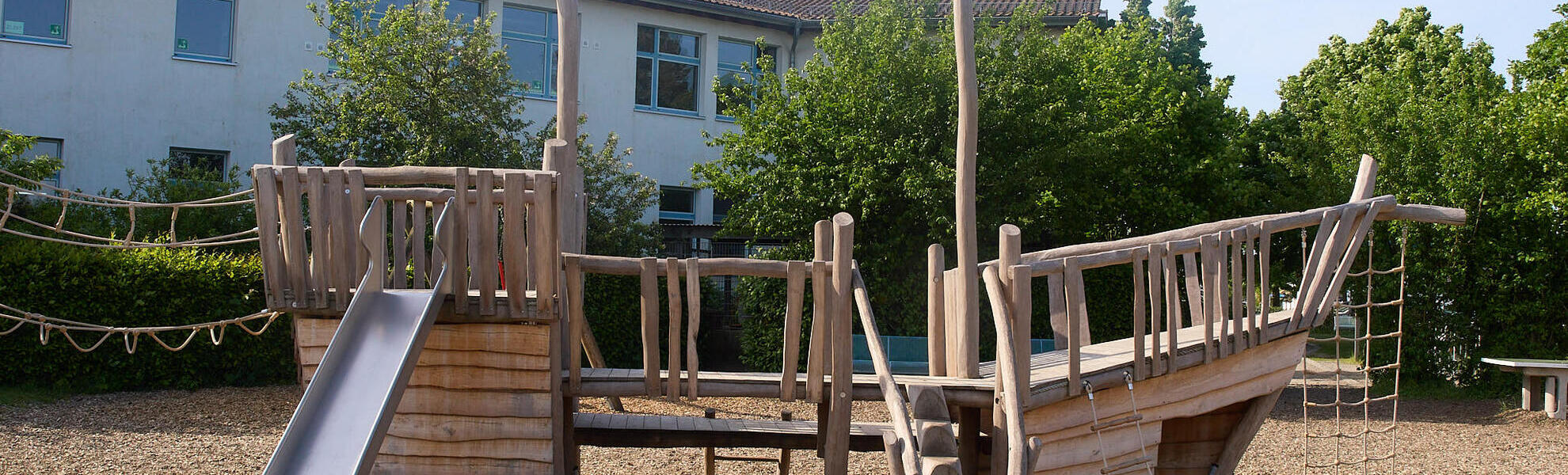 Piratenschiff der Astrid-Lindgren-Schule Iffezheim